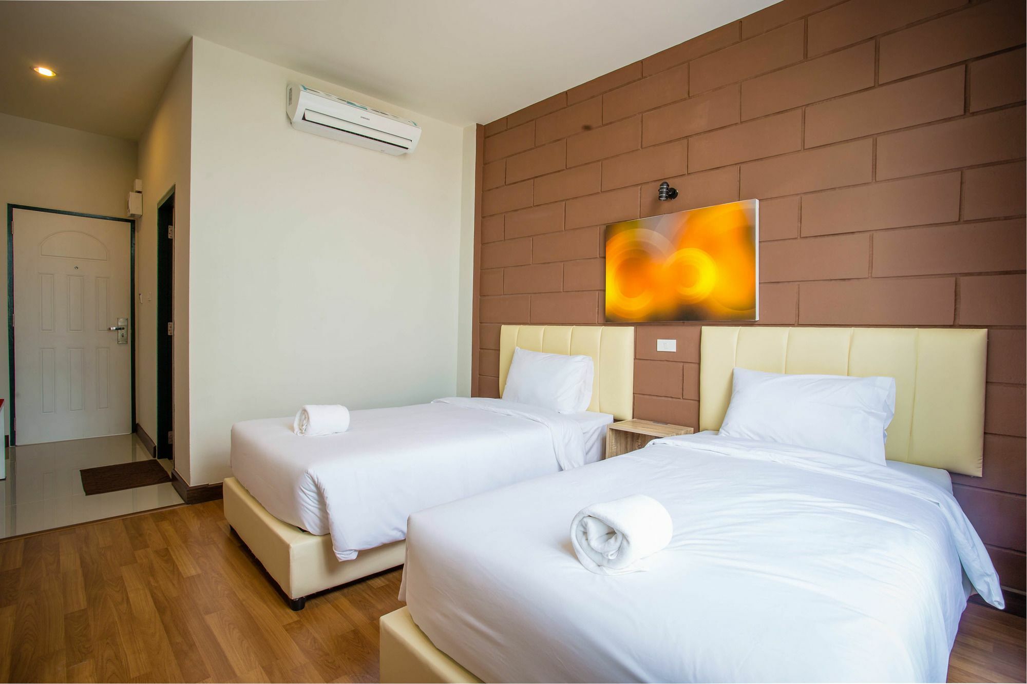 The Zell Hotel Buriram Exterior foto