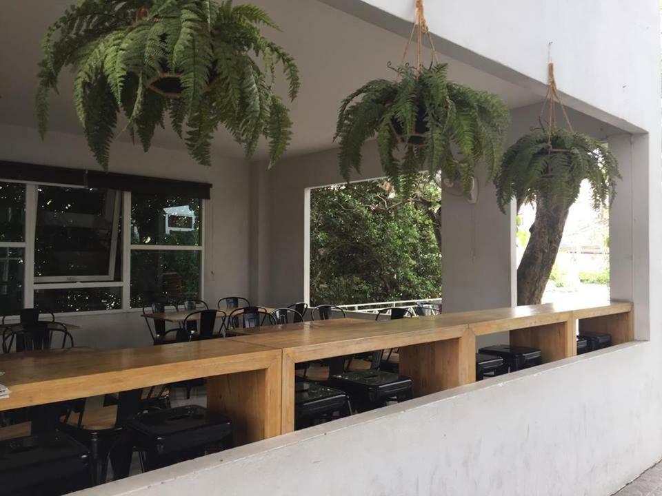 The Zell Hotel Buriram Exterior foto